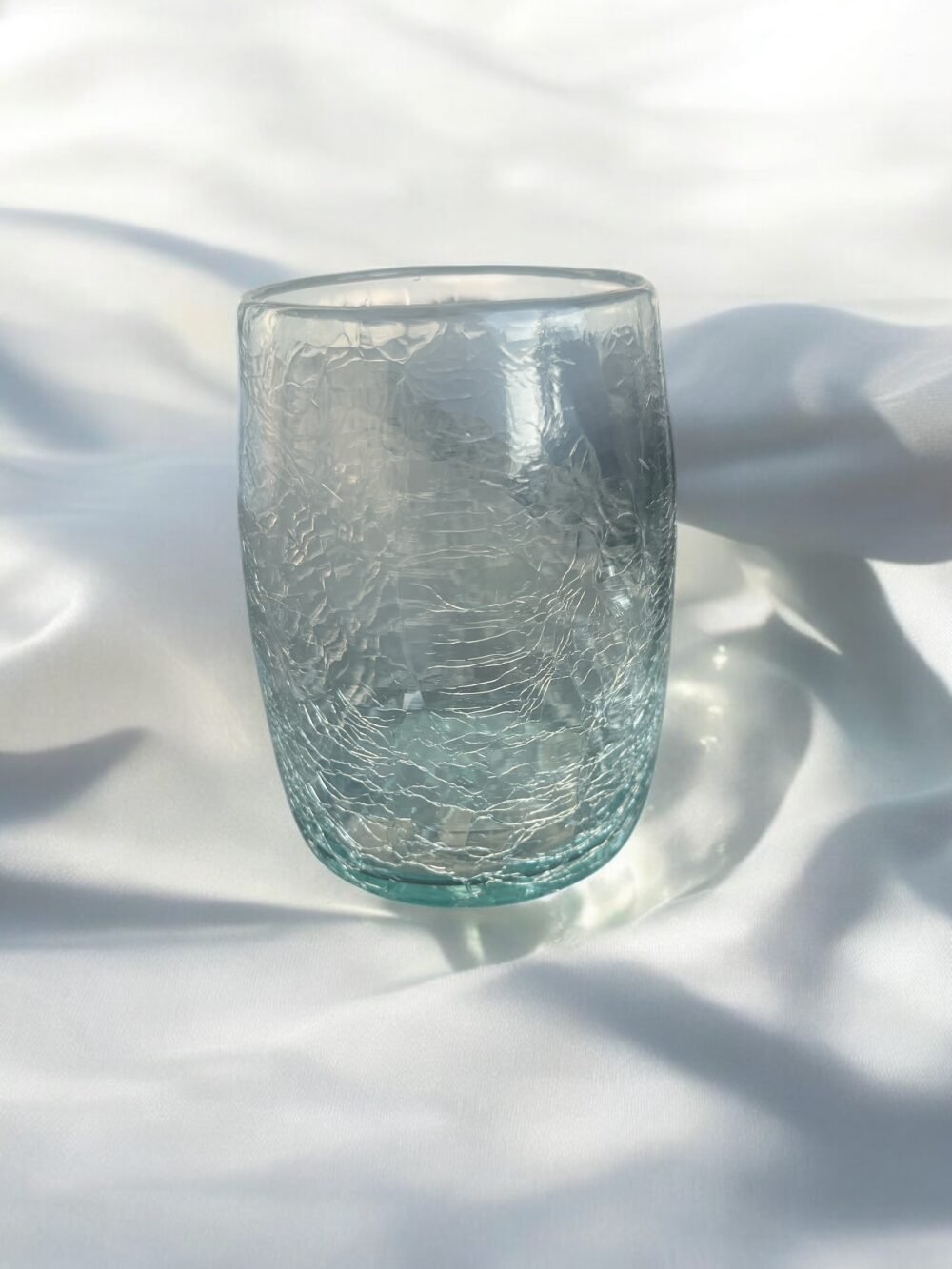 Verre soufflé craquelé "Baya" blanc